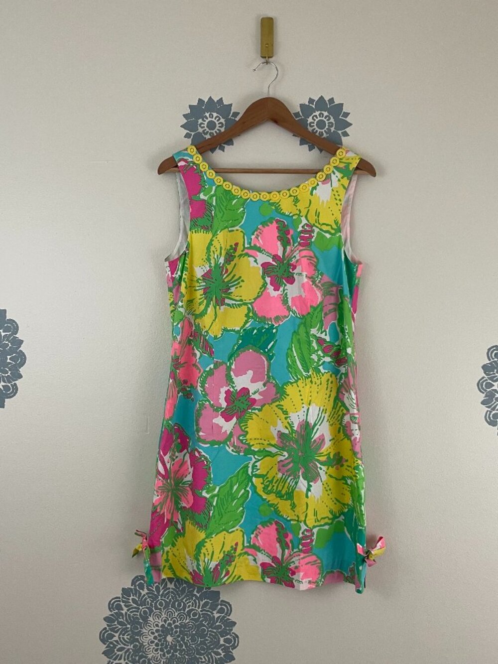 Lilly Pulitzer Delia Shift Dress in Shorely Blue Big Flirt Floral Size 10
